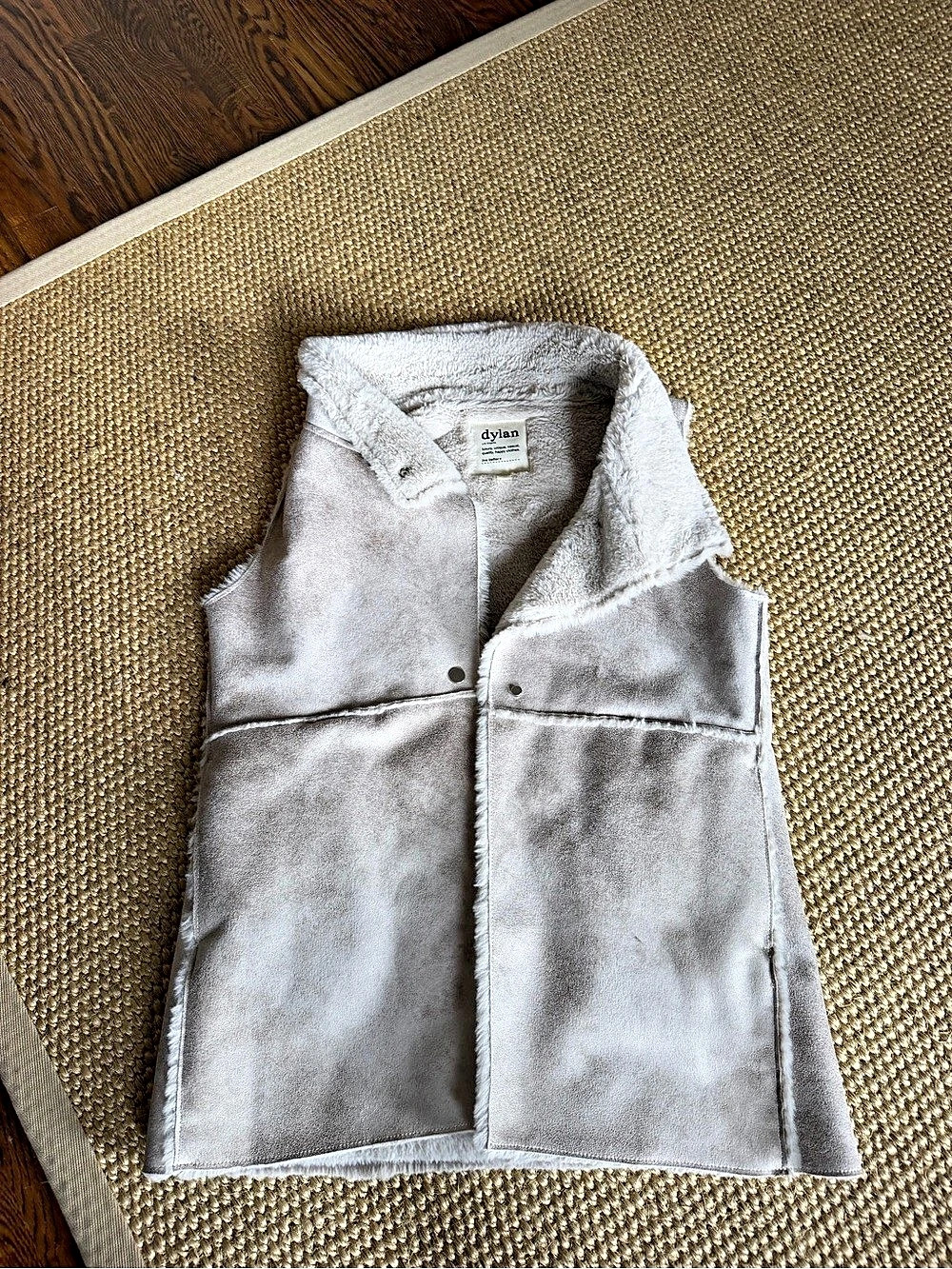 dylan Gray Faux Fur Lined Vest Size Medium Like New